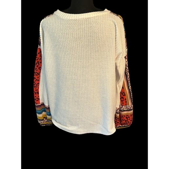 Lovely Melody Womens Size Medium V-Neck‎ Long Sleeve Pullover - Picture 5 of 6